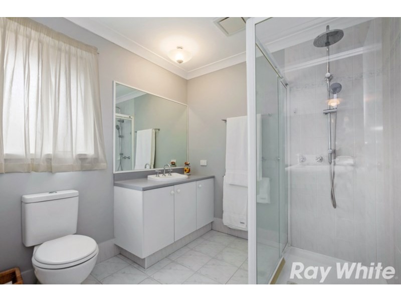 11 River Redgum Place, South Morang VIC 3752