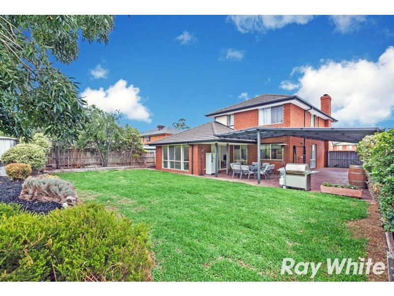 11 River Redgum Place, South Morang VIC 3752