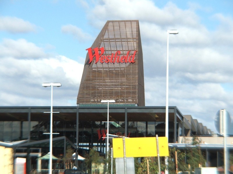 2 Sarah Court, South Morang VIC 3752