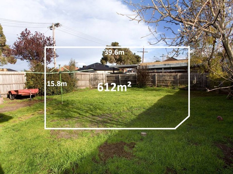 33 Dickens Street, Lalor VIC 3075