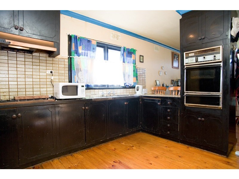 33 Dickens Street, Lalor VIC 3075