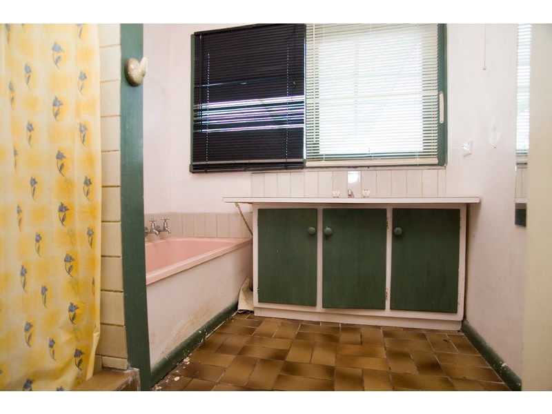 33 Dickens Street, Lalor VIC 3075