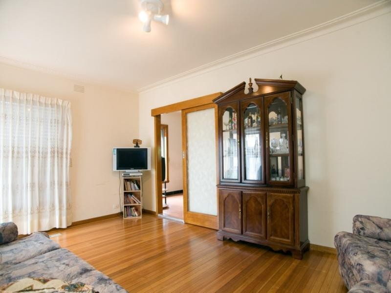 361 Edgars Road, Lalor VIC 3075