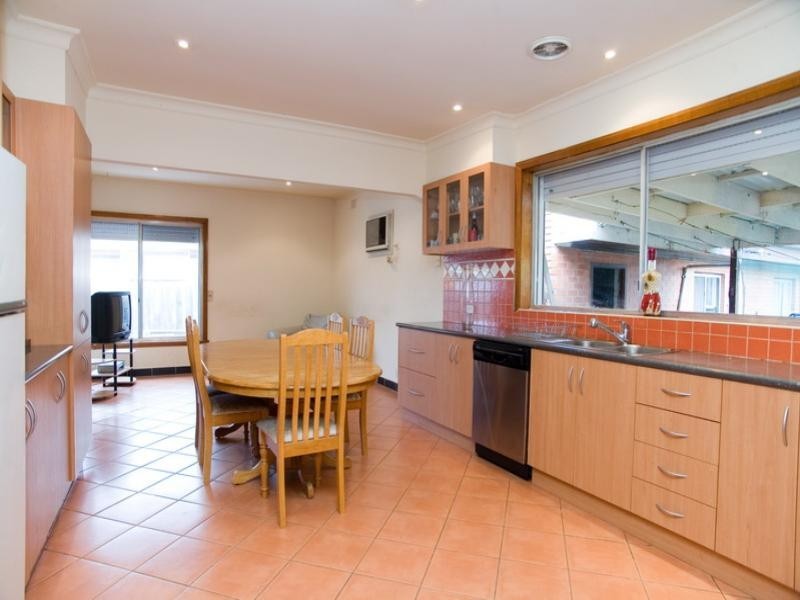 361 Edgars Road, Lalor VIC 3075