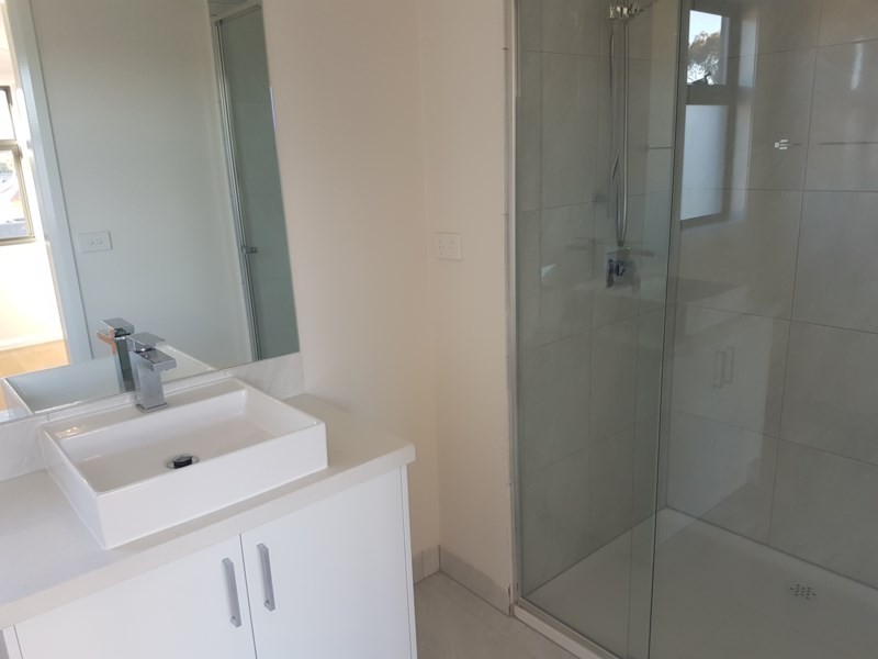 3/12 Dryandra Avenue, Epping VIC 3076