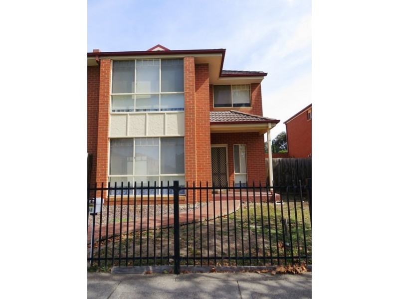 63 The Lakes Boulevard, South Morang VIC 3752