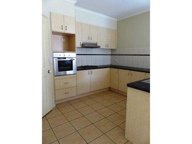 63 The Lakes Boulevard, South Morang VIC 3752