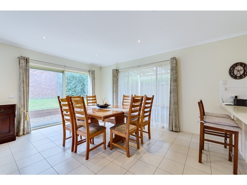 1 Rowanval Terrace, Mernda VIC 3754