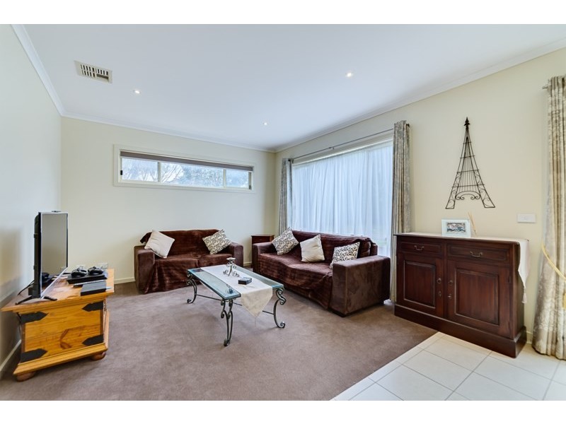 1 Rowanval Terrace, Mernda VIC 3754