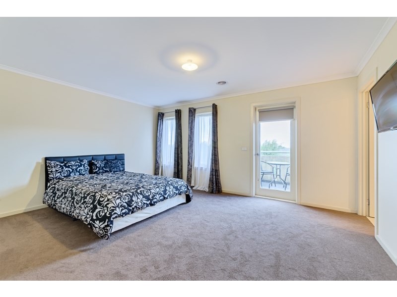 1 Rowanval Terrace, Mernda VIC 3754