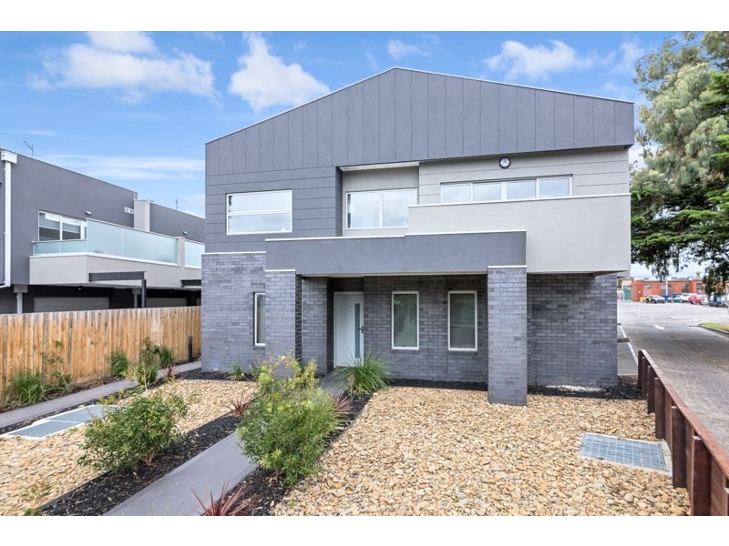 2/2 Grandview Street, Glenroy VIC 3046