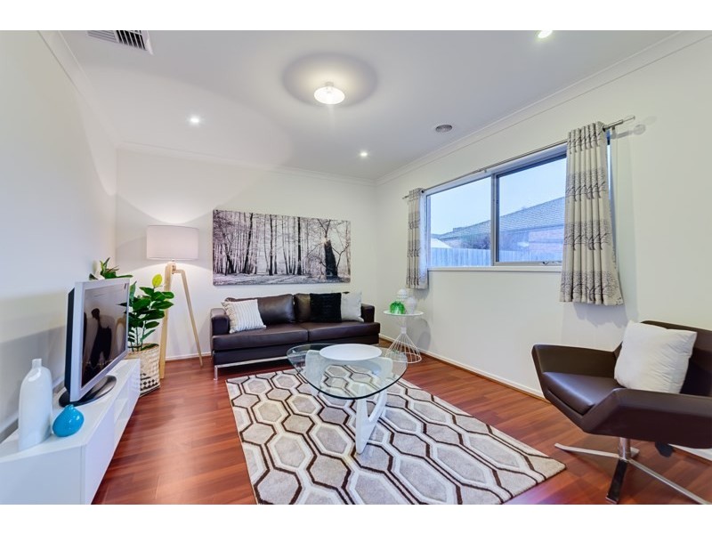 9 Ingleby Street, Wollert VIC 3750