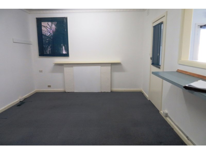 8 David Street, Lalor VIC 3075