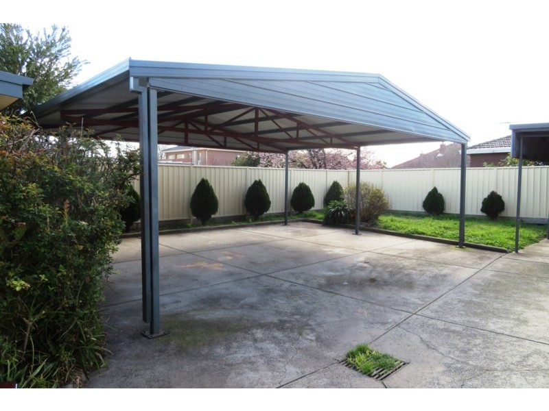 8 David Street, Lalor VIC 3075