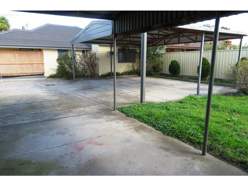 8 David Street, Lalor VIC 3075