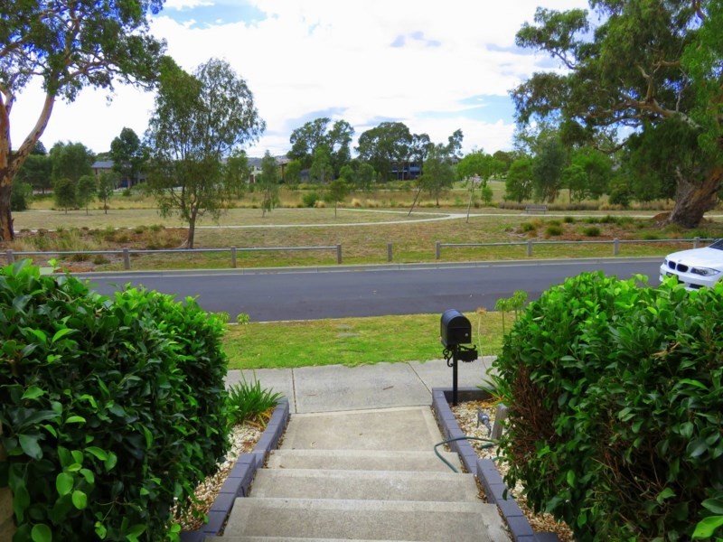 9 Dodd Lane, Epping VIC 3076