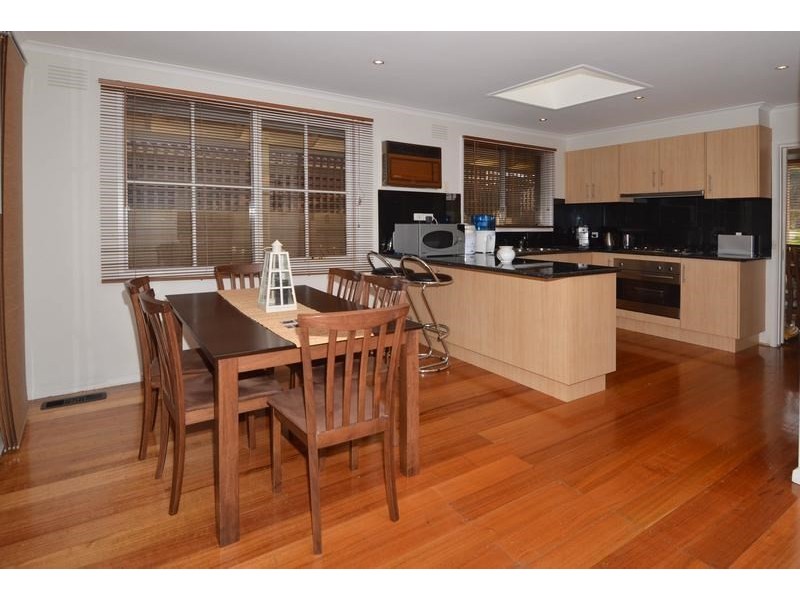 105 Peppercorn Parade, Epping VIC 3076