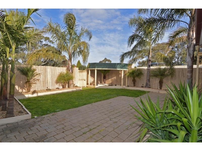 105 Peppercorn Parade, Epping VIC 3076
