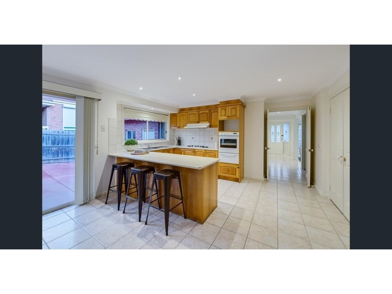 16 Woodfull Way, Epping VIC 3076
