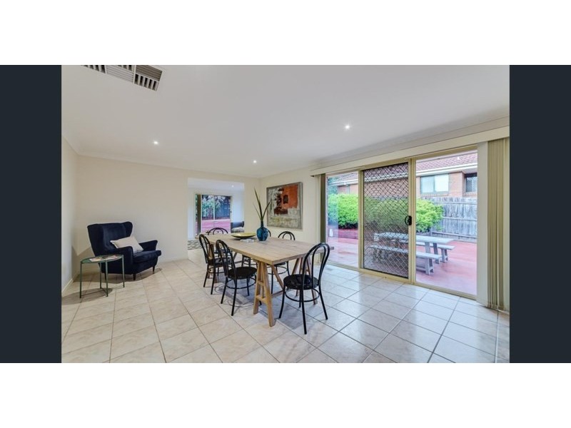 16 Woodfull Way, Epping VIC 3076