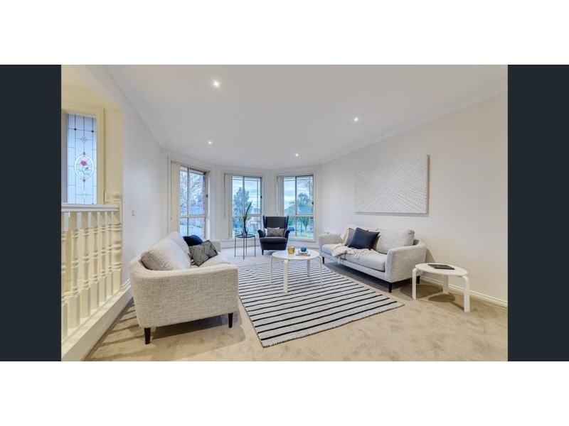 16 Woodfull Way, Epping VIC 3076