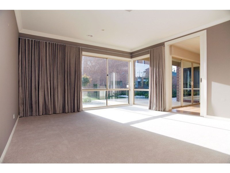 14 Avoca Avenue, Mernda VIC 3754