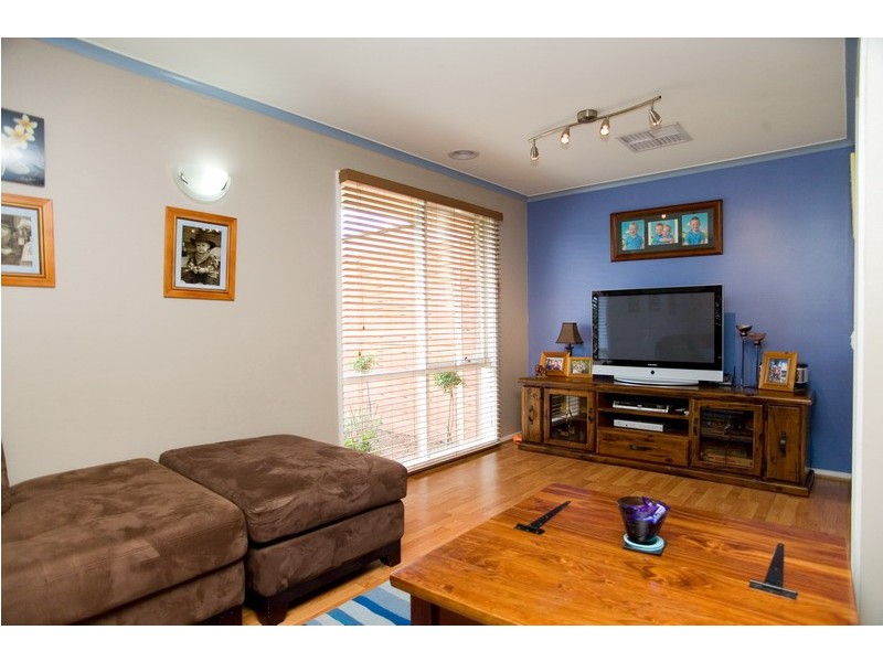 54 Halter Crescent, Epping VIC 3076