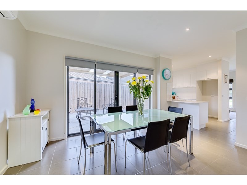 5 Mavora Place, South Morang VIC 3752