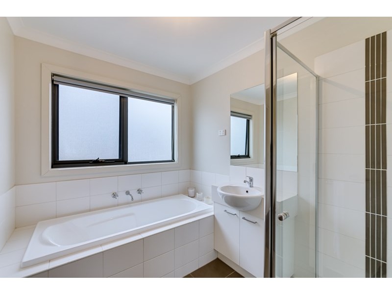 5 Mavora Place, South Morang VIC 3752