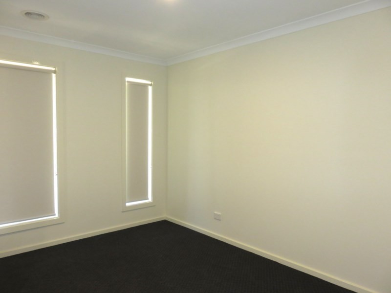 25 William Street, Mernda VIC 3754