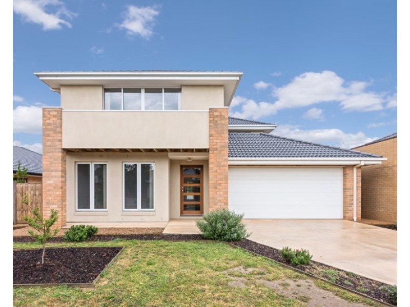 9 Brindabella Chase, Point Cook VIC 3030