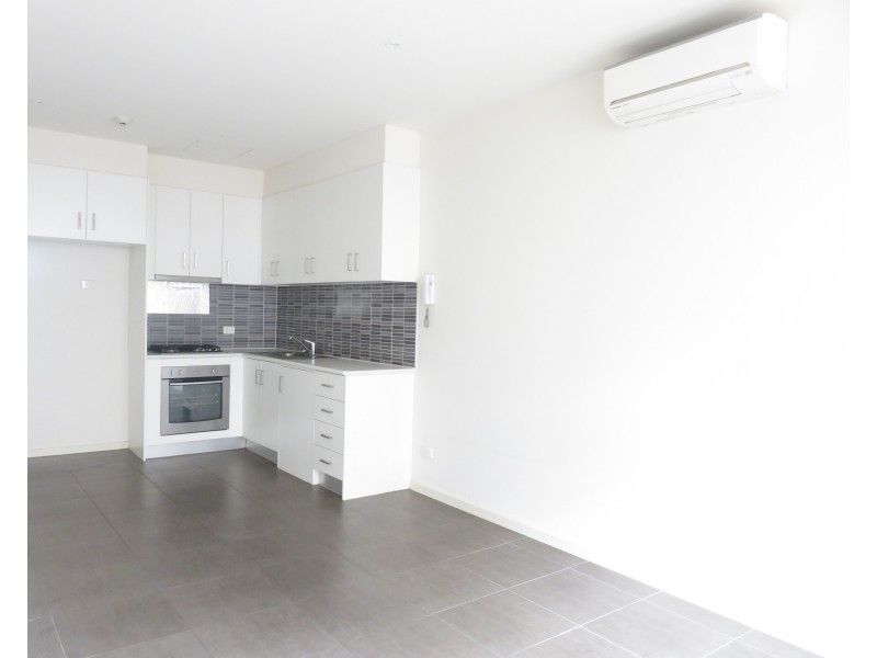 101/12 The Boulevard, Thomastown VIC 3074