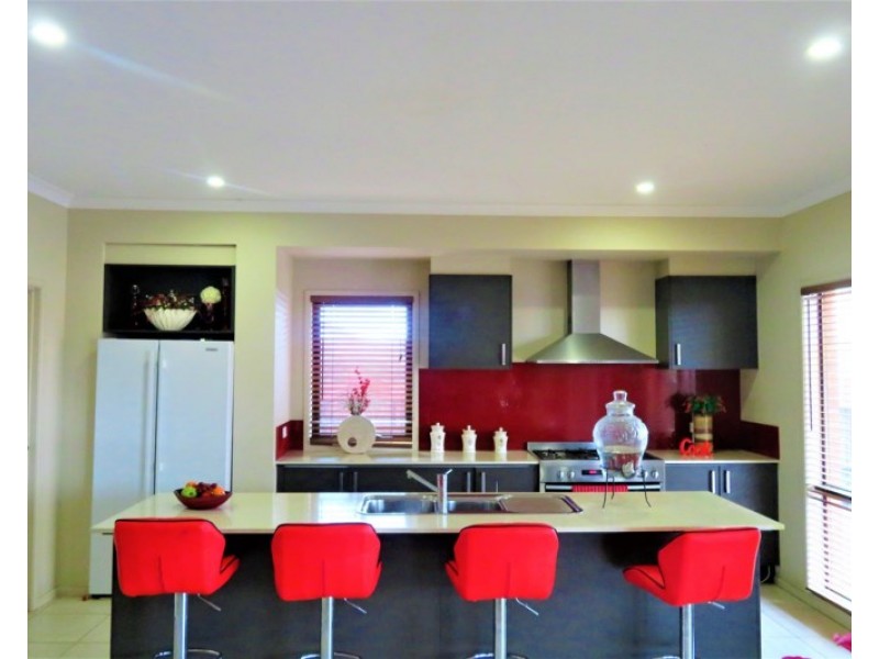 3 Heatherglade Rise, Epping VIC 3076