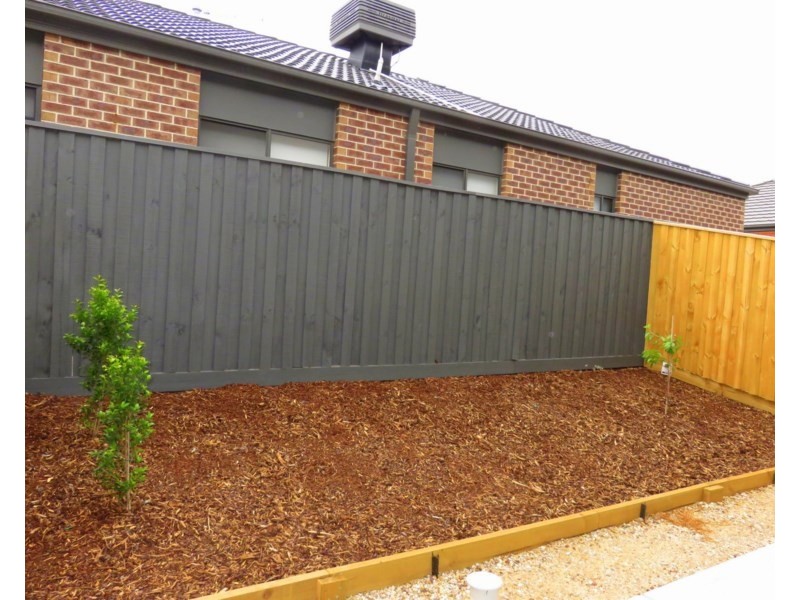 5 Dolerite Place, Epping VIC 3076