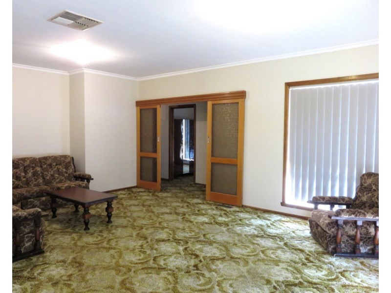 36 Festival Grove, Lalor VIC 3075