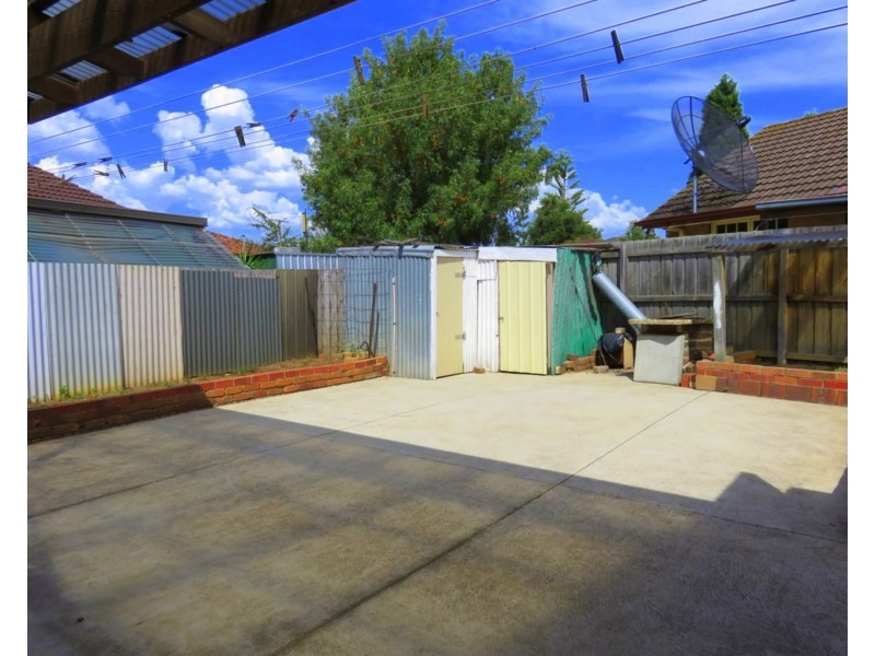 36 Festival Grove, Lalor VIC 3075