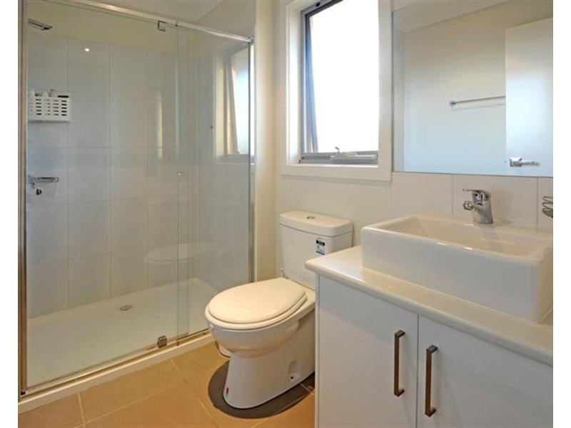 2/59 Cheddar Road, Reservoir VIC 3073