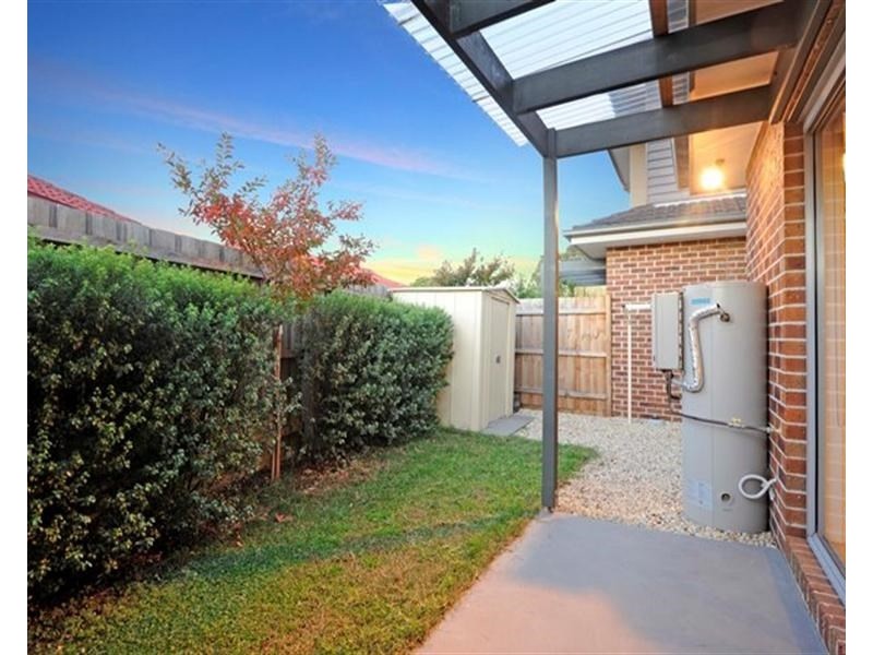 2/59 Cheddar Road, Reservoir VIC 3073