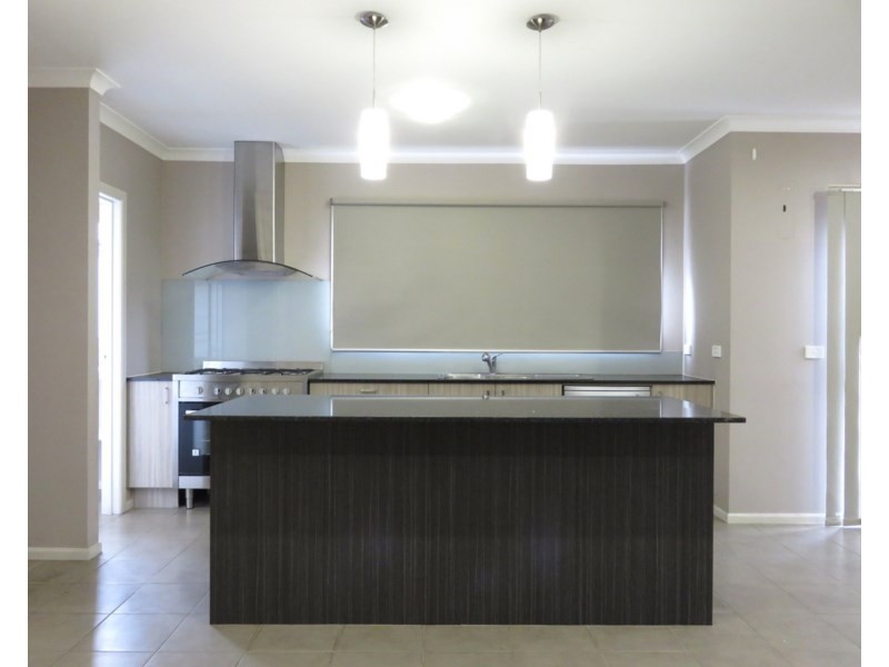 11 Bancroft Street, Wollert VIC 3750