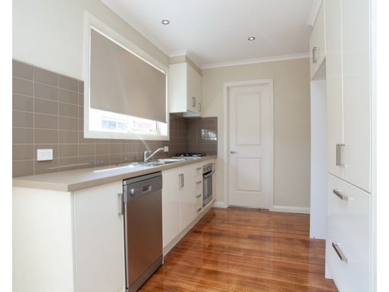 1/19 Lloyd Avenue, Epping VIC 3076