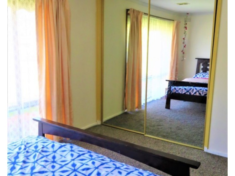 19 Holburn Way, Epping VIC 3076