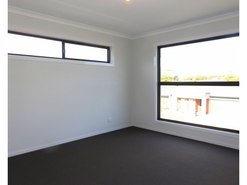 37 Gatestone Road, Epping VIC 3076