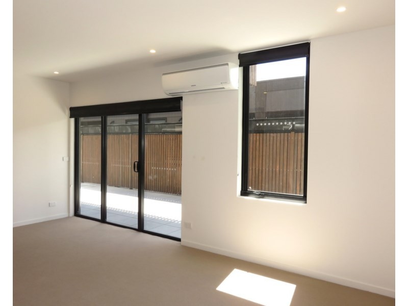 113/30 Oleander Drive, Mill Park VIC 3082