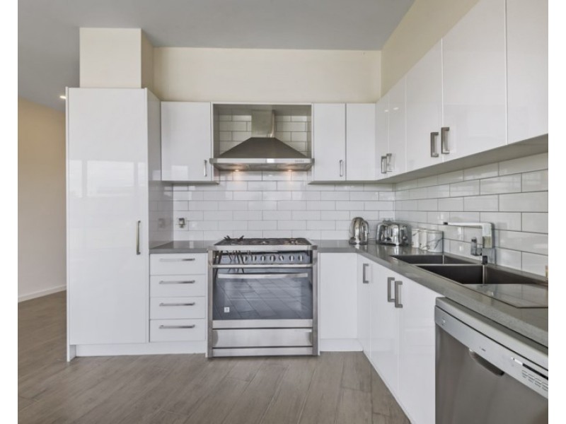 2/16 Joan Court, Reservoir VIC 3073