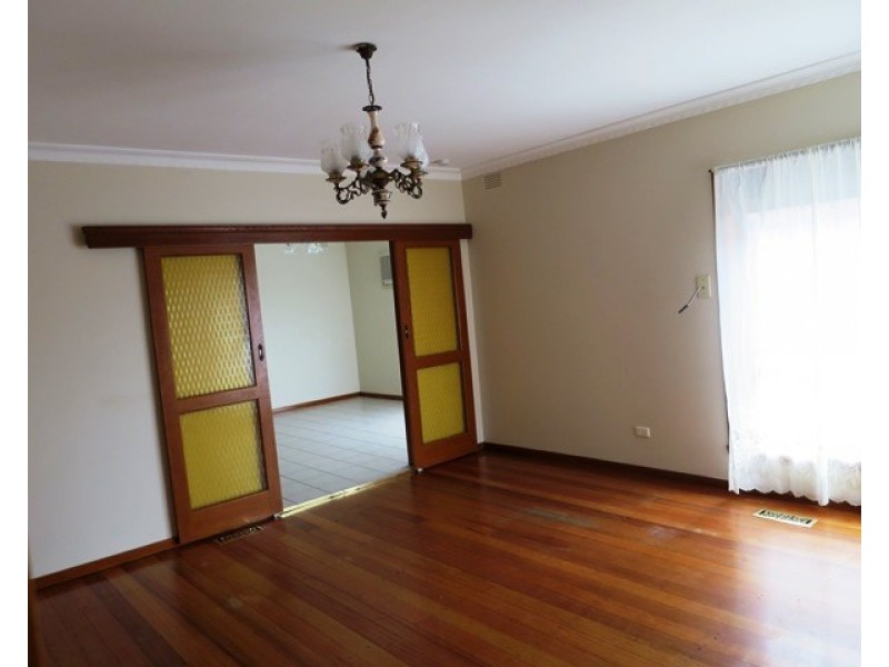 142 Victoria Drive, Thomastown VIC 3074