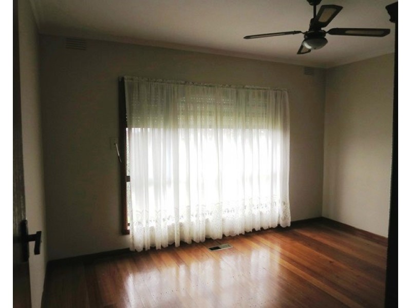 142 Victoria Drive, Thomastown VIC 3074