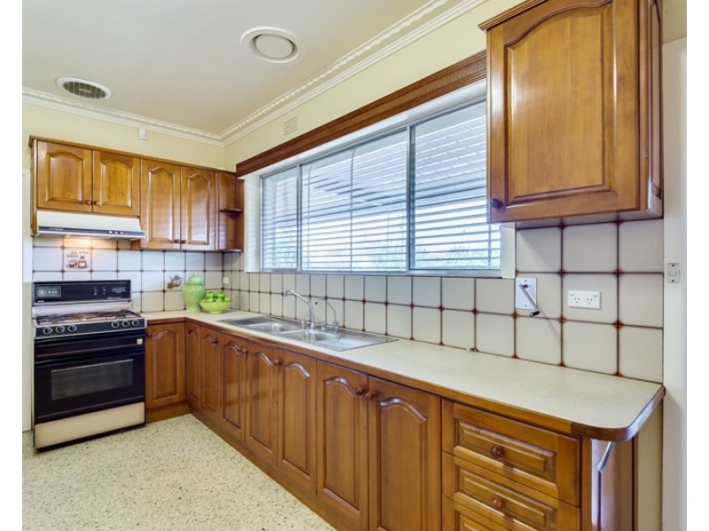 1 Waratah Street, Thomastown VIC 3074