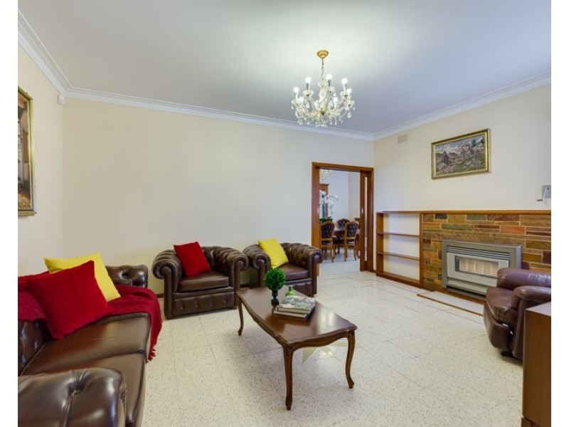 1 Waratah Street, Thomastown VIC 3074