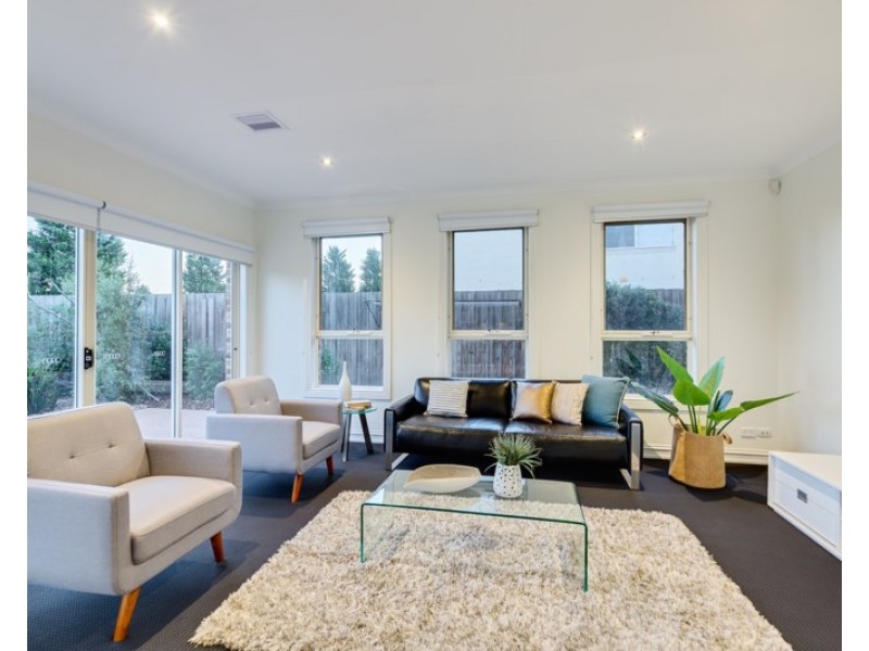 27 Augusta Way, Wallan VIC 3756