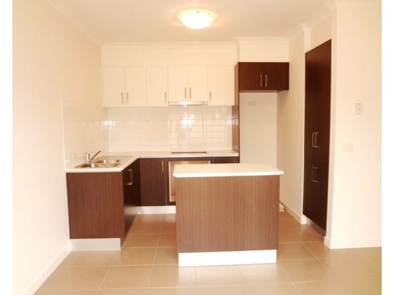 1/19 Young Street, Epping VIC 3076